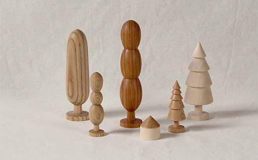 「木の森のささやき」- 北海道産天然木のハンドメイド置物 HOKKAIDO WOOD 天然木 インテリア 雑貨 ギフト 癒し F6S-475