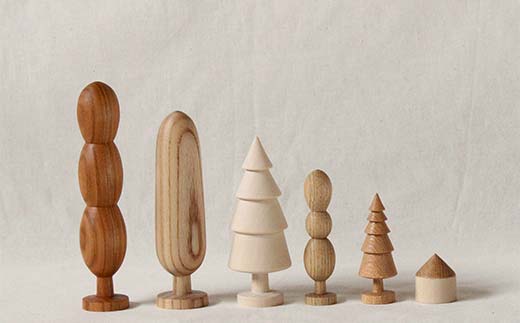 「木の森のささやき」- 北海道産天然木のハンドメイド置物 HOKKAIDO WOOD 天然木 インテリア 雑貨 ギフト 癒し F6S-475