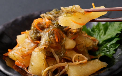 『本ちゃん』 数の子たっぷり 松前漬けとわさび漬けの詰合せ 約190g×各2個 4個入 計約760g 2種 酒粕 松前漬け 数の子 かずのこ つまみ 海鮮 魚卵 魚 魚介 北海道 小樽市 【決済より7日程度で発送】