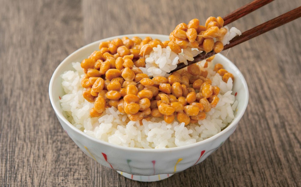 ヤマダイフーズ 極の糸 北海道産極小粒納豆 （3パック×12個）×1ケース 合計36パック 【決済より7日程度で発送】 納豆 大豆 極小粒 たれ付 からし付 ご飯のお供 料理 発酵食品 冷蔵 国産