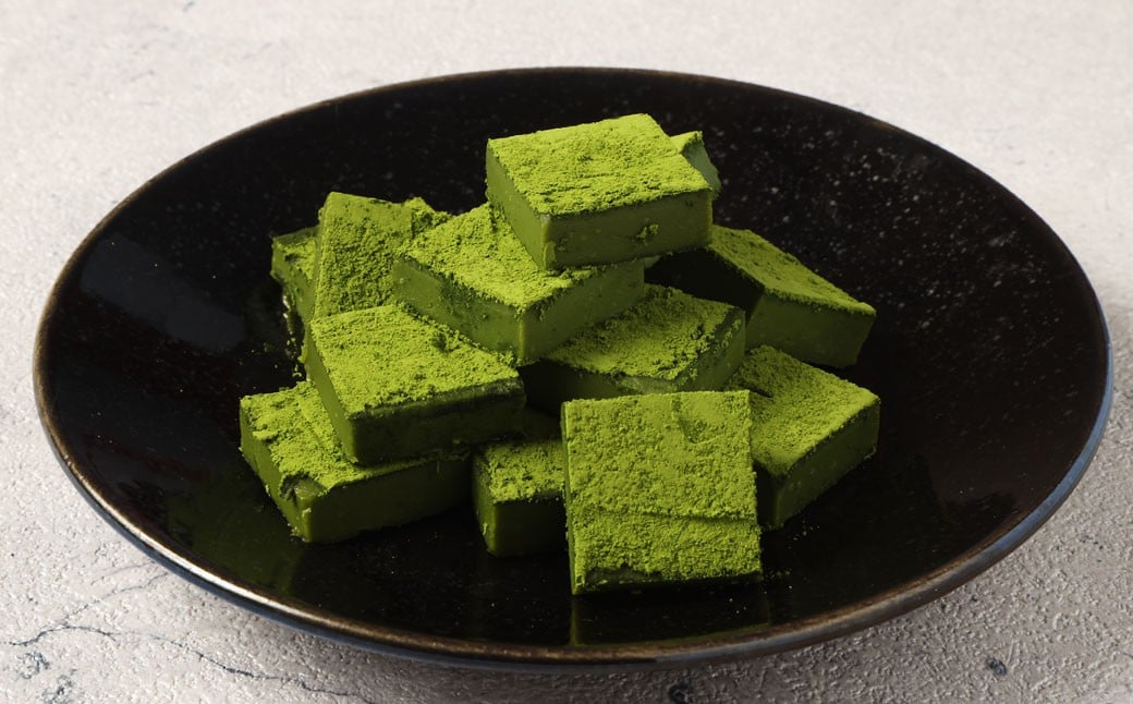 《冷凍》 北海道生チョコレート （抹茶） 約500g （約100g×5箱） 合計100粒 生チョコレート 生チョコ チョコレート チョコ スイーツ 北海道 小樽市