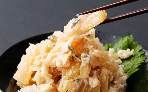 『本ちゃん』 数の子たっぷり 松前漬けとわさび漬けの詰合せ 約190g×各2個 4個入 計約760g 2種 酒粕 松前漬け 数の子 かずのこ つまみ 海鮮 魚卵 魚 魚介 北海道 小樽市 【決済より7日程度で発送】