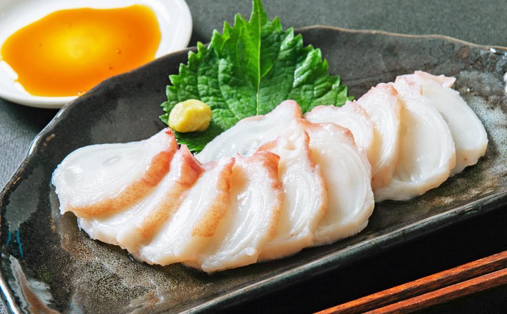 北海道小樽産 茹でタコ（足） 約1.5kg（500g×3パック）