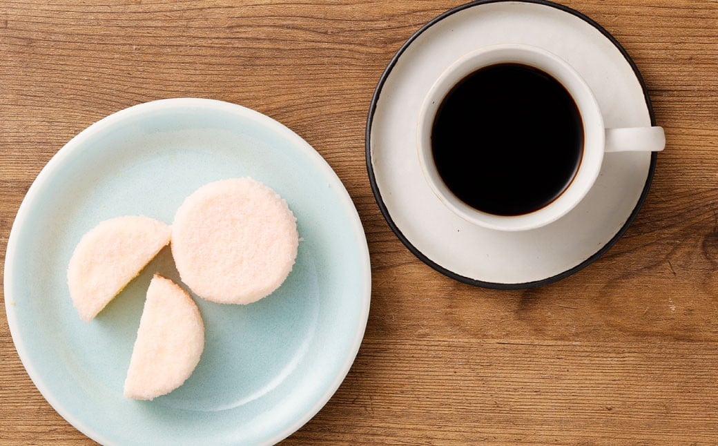 【4回定期便】 北海道ミニフロマージュ （アップル） 約900g×4回 合計約3.6kg ミニフロマージュ フロマージュ チーズケーキ ケーキ スイーツ 洋菓子 冷凍 北海道 小樽市