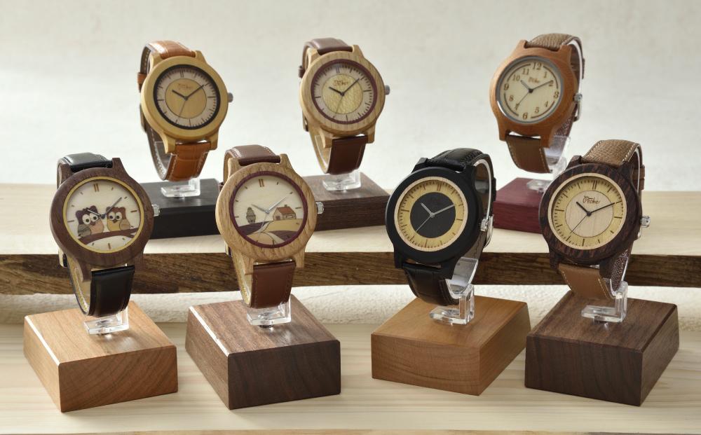 木製腕時計　プレミアムタイプ　ＵＴ−２ＢＹ−Ｂエボニ