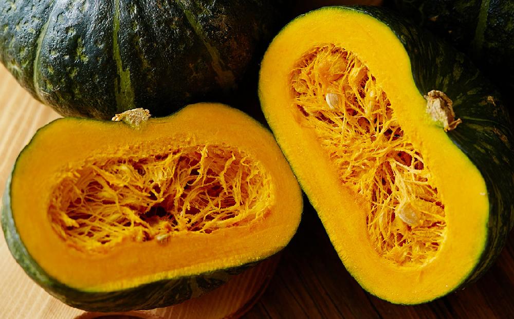農家直売かぼちゃ２種＆さつま芋２種♪秋の４種セット計４キロ♪