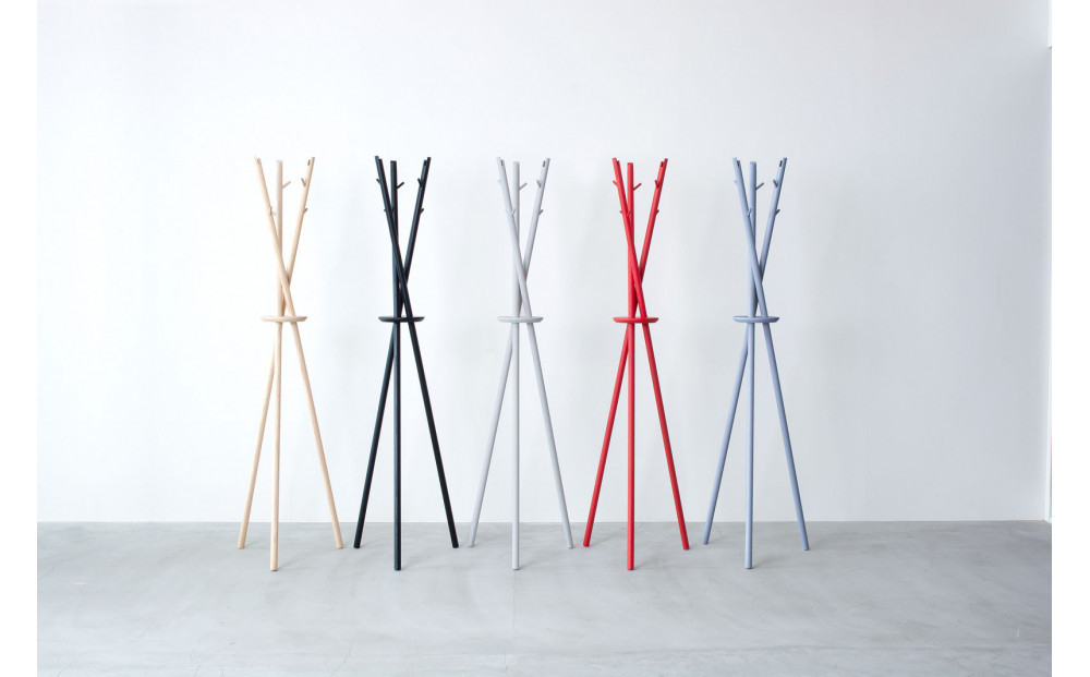 旭川家具 コサイン Tepee コートスタンド ブラック【 旭川家具 北海道 旭川市 木製 家具 コートラック 玄関収納 組み立て式  選べるカラー シンプル 手作り 北欧 おしゃれ 天然木 無垢 】_04916