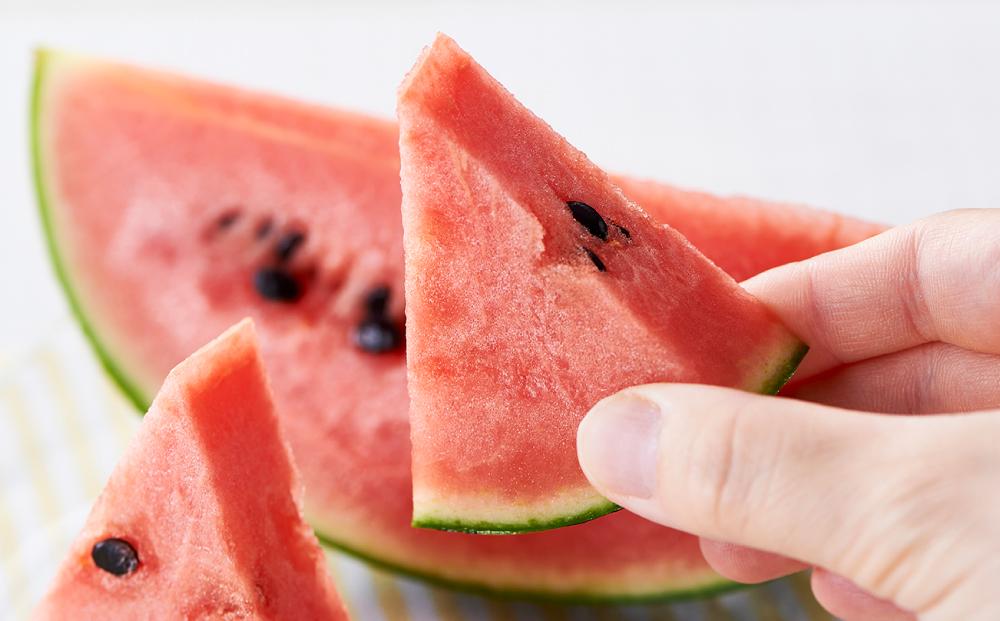 【26年発送先行予約】北海道産青肉メロン・小玉スイカ 2玉セット(各約1.6kg×1玉) (2026年7月中旬から発送開始予定) 【 メロン すいか 西瓜 青肉 果物 フルーツ 糖度 2玉 デザート 旬 お取り寄せ 旭川市 北海道 】_02065