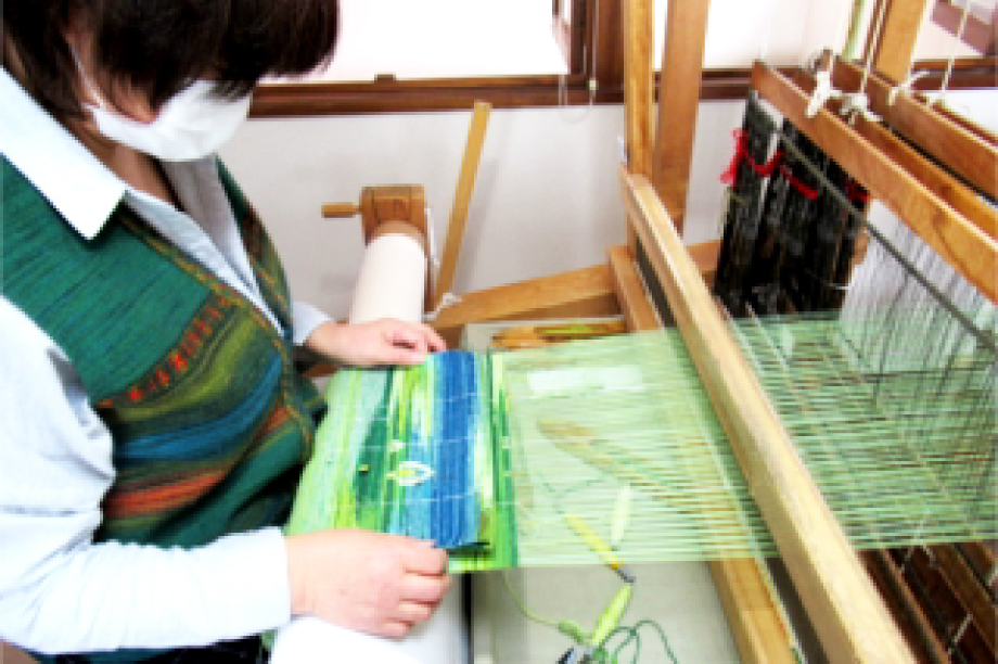 染織工芸「優佳良織」への支援：染織工芸「優佳良織」と音楽・彫刻のまちづくりにご支援を