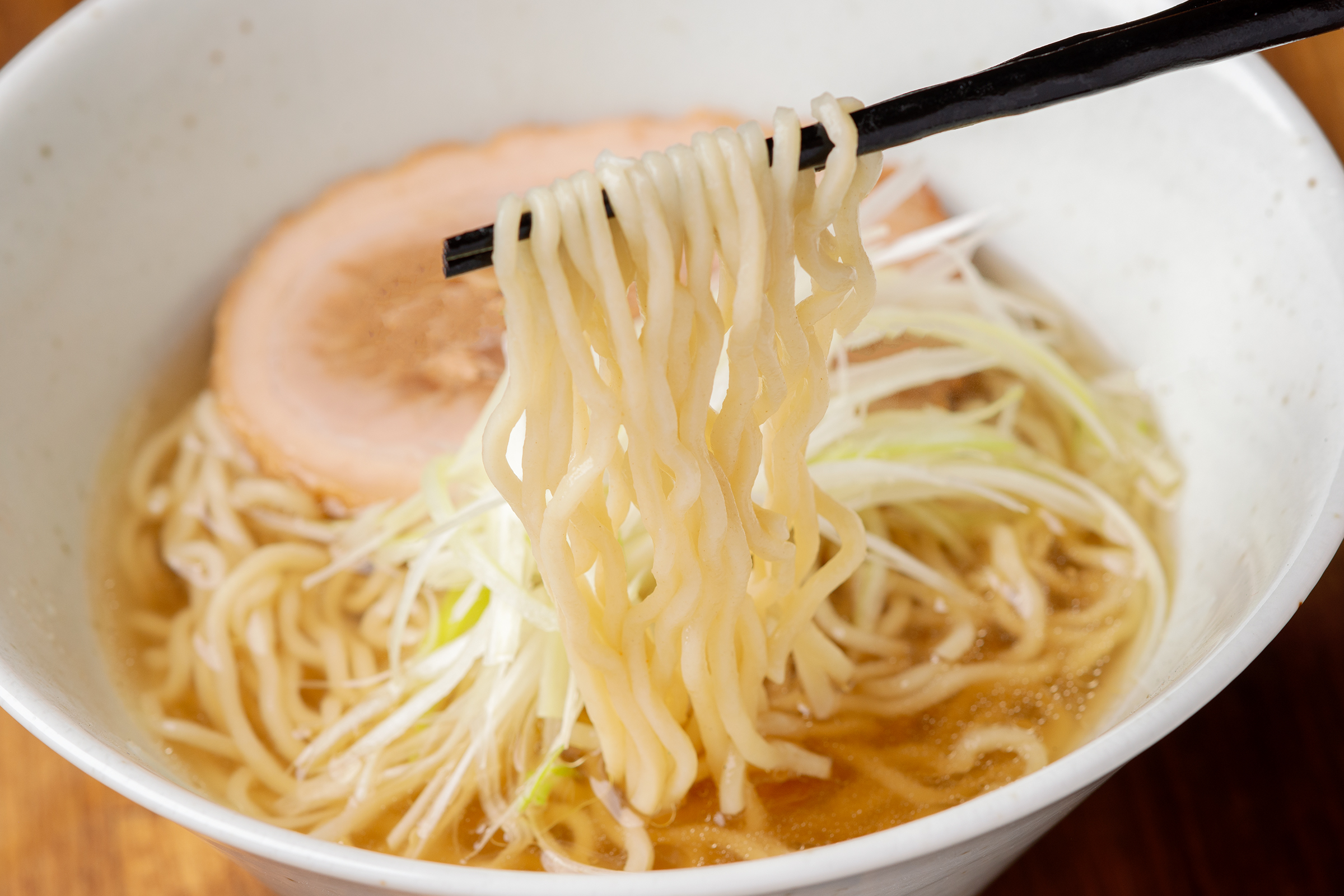 【定期便全3回】むろめん 生ラーメン10食 スープ付（懐かし醤油スープ4食、まろやか味噌スープ4食、鶏塩スープ2食） MROV022