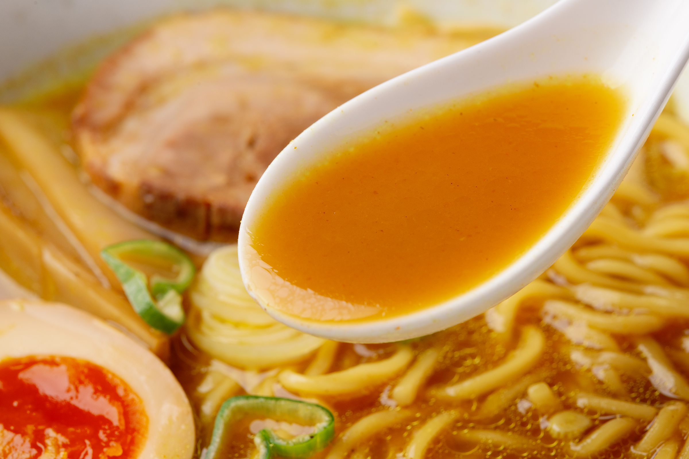 即席袋麺「室蘭カレーラーメン」24袋セット MROV017