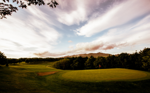 室蘭ゴルフ倶楽部 平日セルフプレー券（2名様分） 【5月〜10月】 MROAI002