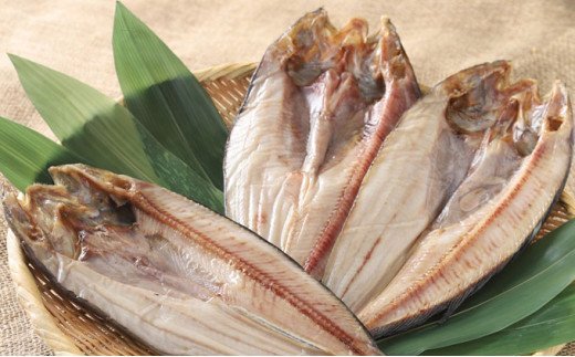 釧路産 一夜干し開きホッケ（真空）×3 ふるさと納税 ほっけ F4F-0360