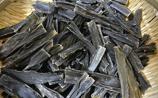 北海道産 切り出し昆布 200g×3 昆布 北海道 だし こんぶ コンブ 出汁 天然 煮物 和食 煮物 味噌汁 F4F-7771