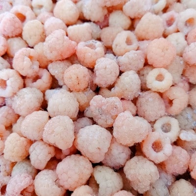 【令和8年10月以降出荷】冷凍イエローラズベリー 1kg(500g×2袋)【配送不可地域：離島】【1725954】