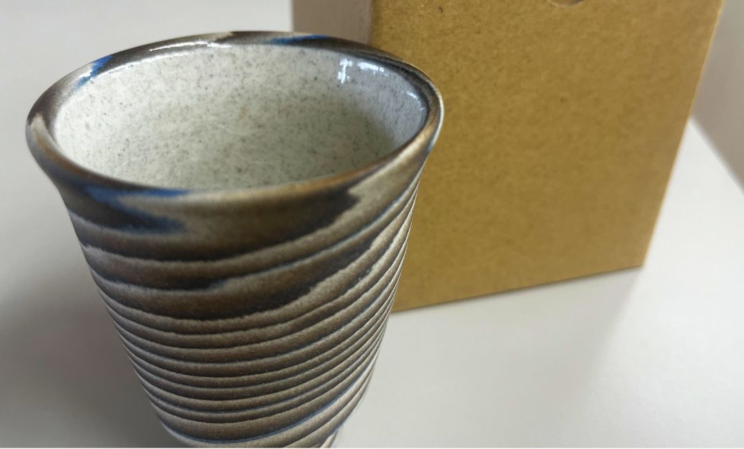 【JAL限定】 尾形香三夫作 練上 ぐい吞み（Ｂ）