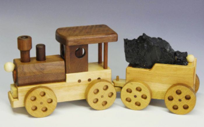 木製 おもちゃ 汽車「夢そらち」号 | 木製おもちゃ 木のおもちゃ ウッド のりもの 汽車 手作り 木育 北海道 | アンテナショップPiPaセレクト [BOAK067]