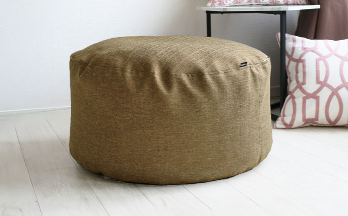 毛布収納 クッションカバー ジャメル（ラウンド×オリーブブラウン） 1枚 | 収納袋 衣替え タオルケット 布団収納 無地 ビーズクッションカバー | 北新有限会社 [BOBZ001]