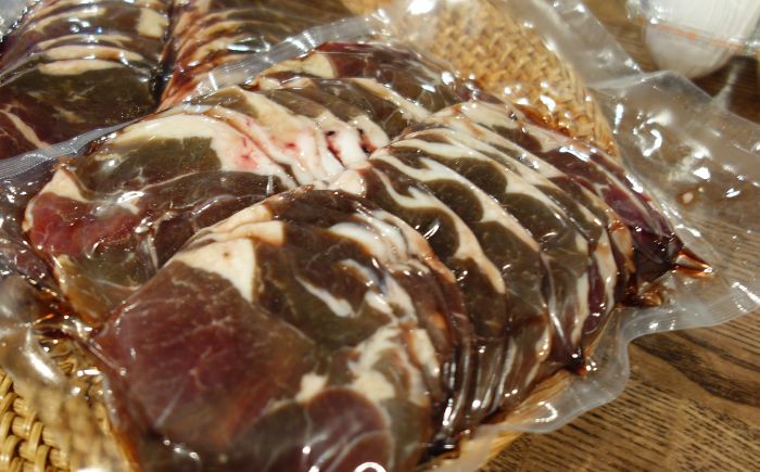 エゾシカ肉 ロールスライス 1.2kg (400g×3パック) | 鹿肉 スライス 薄切り ジビエ 小分け | 株式会社Mt. [BOAX006]
