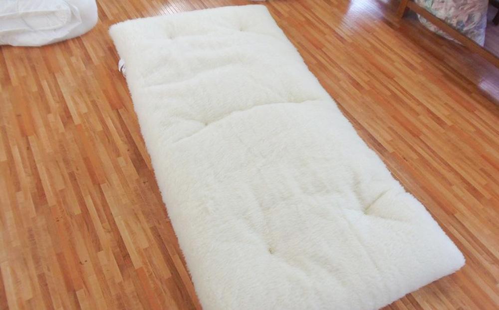 シロクマ敷ふとん