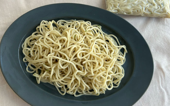 【TVで紹介】 角屋 袋入り焼きそば 3種セット（ソース・塩・石炭）計20袋 | 焼きそば ヤキソバ ソウルフード 食べ比べ 北海道 | 有限会社角屋 [BOCA005]