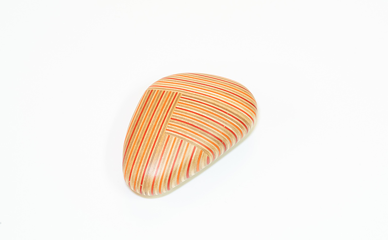 木製 ペーパーウエイト koishi-tr ora レッドオレンジ ウッドデザイン賞受賞 ペーパーウッド ペーパーウェイト 重り 重石 おしゃれ かわいい 雑貨 日用品 北海道 芦別市