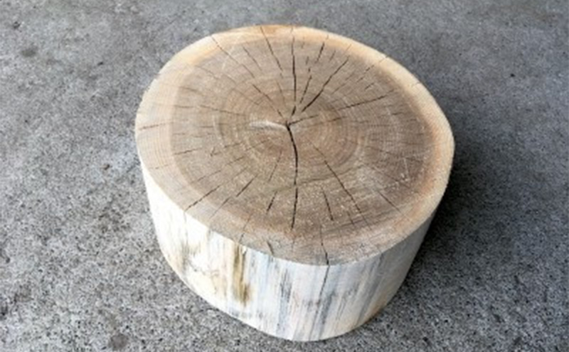 薪割り台 キャンプ キャンプ用品 アウトドア グッズ 薪割台 ニレの木 薪 薪割り 北海道 芦別市