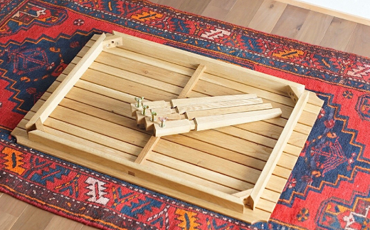 北海道産ナラの木で作られたテーブルです 【公式通販】