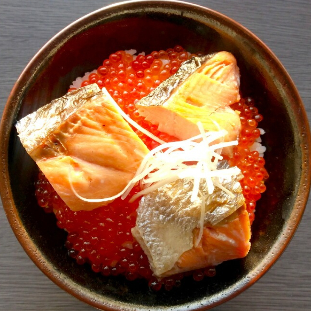 20-315 【ホワイトデー】塩紅鮭姿切身＆ますいくら醤油漬けセット