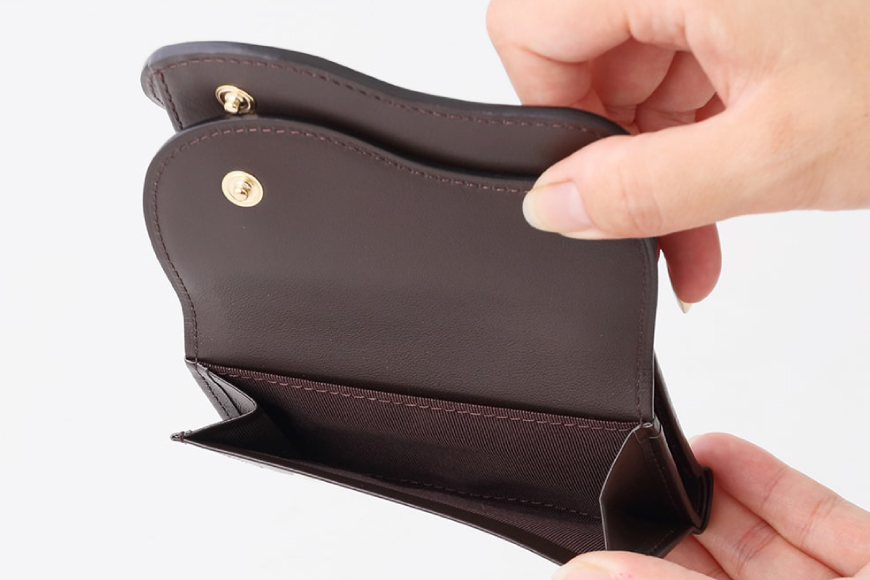 SOMES 三つ折り財布 ブラック | hartwellspremium.com