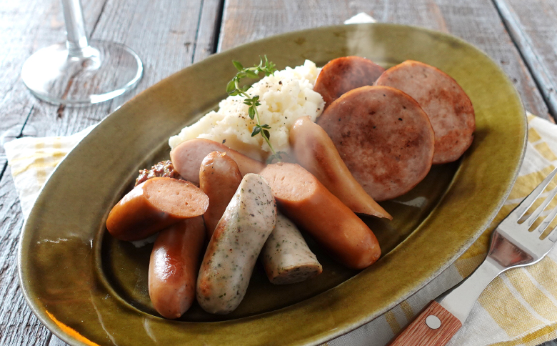 北海道産放牧豚 無添加ウインナーセットB | ふるさと納税 北海道 恵庭 北海道産 放牧豚 無添加 ウインナー ソーセージ セット 食べ比べ  ポーク 粗挽き ハーブ チョリソー ボロニアミニ 和三盆糖 お取り寄せ ファーマーズファクトリー 恵庭市【120110】