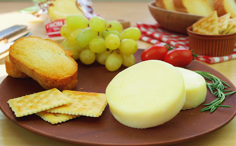 北海道 牧家 Bocca プロボローネ チーズ 3個 セットナチュラルチーズ 乳製品