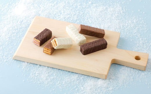 【1ヶ月毎2回定期便】美冬12個入（ブルーベリー、キャラメル、マロン）各4個