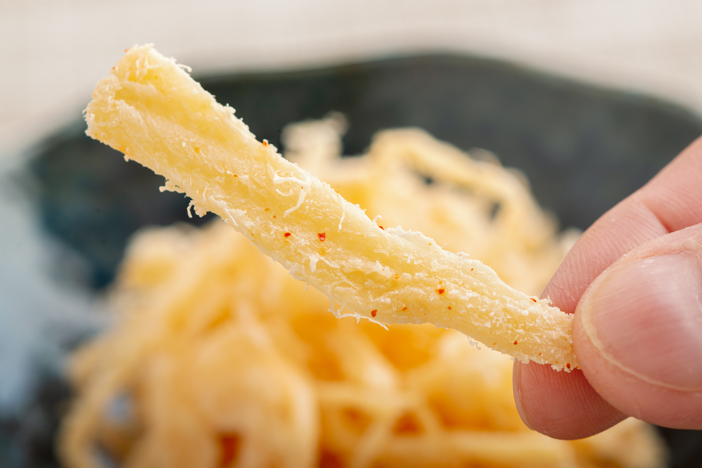 【唐辛子入り】ピリ辛ソフトさきいか　３５０ｇ HOKAG028