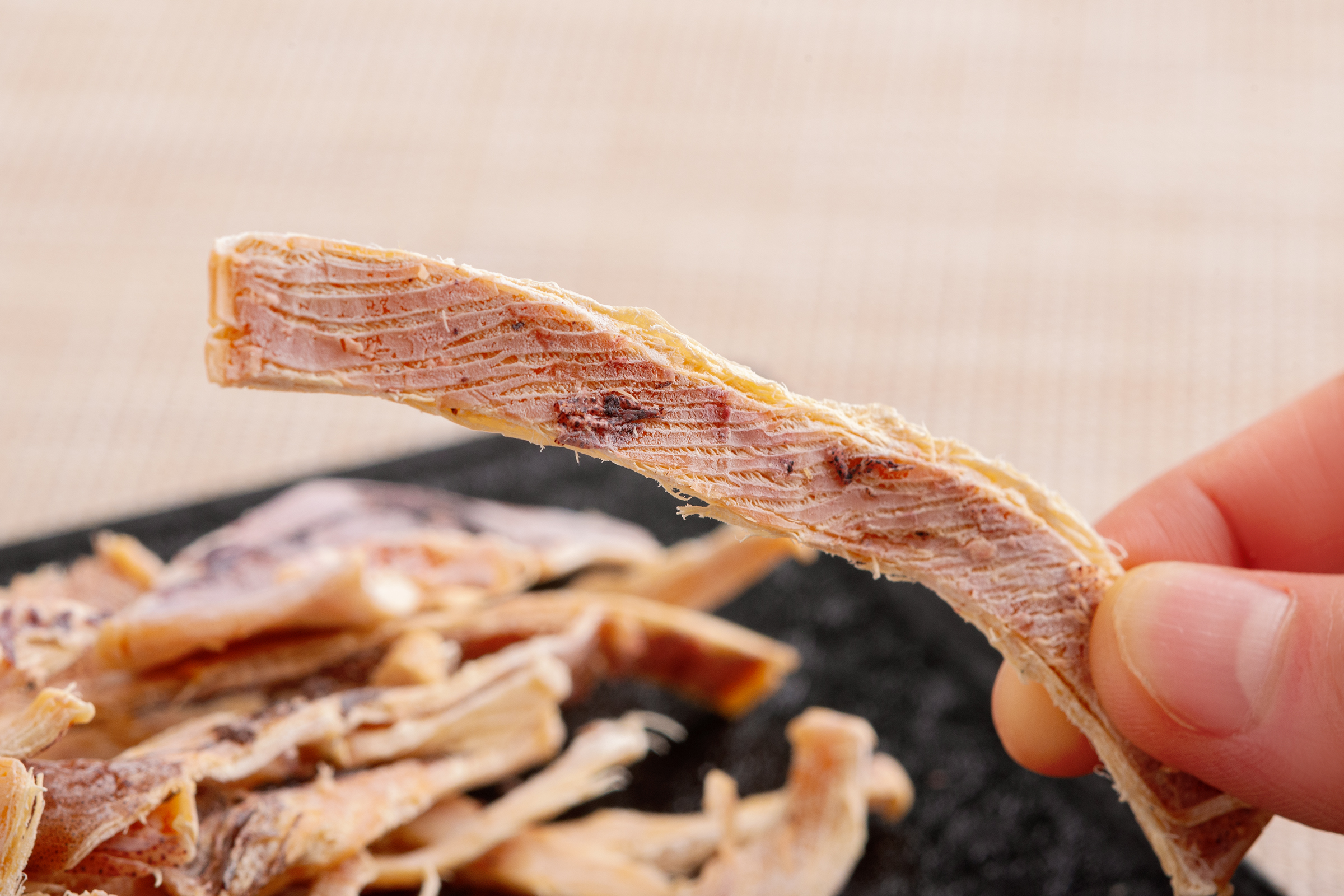 【定期便全３回】あたりめちぎり３００ｇ【寄附翌月から発送 ２カ月毎にお届け】計９００ｇ HOKAG032