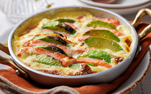 開拓の志 武揚サーモン 「森町」 活〆1本 ＜株式会社 ワイエス海商＞ サケ さけ 鮭 海鮮丼 海産物 森町 ふるさと納税 北海道 mr1-1342