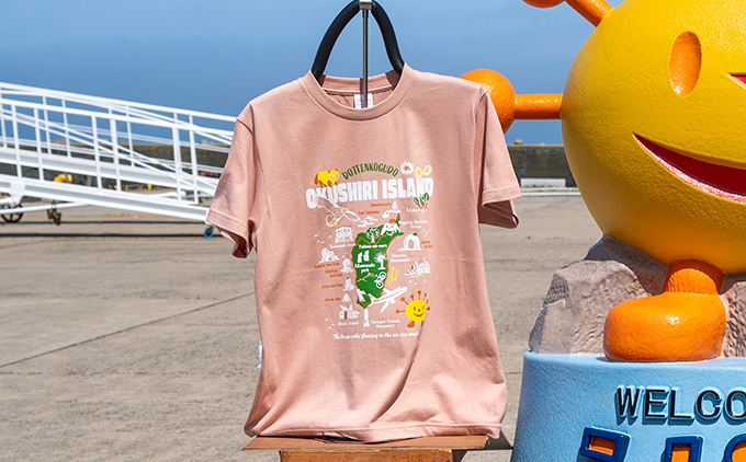 うにまるTシャツ (奥尻MAPデザイン) ピンク Lサイズ  奥尻島 ゆるキャラ ご当地 マスコット キャラクター うにまる メンズ レディース ユニセックス ご当地T キャラT Tシャツ 観光マップ マップ プリント スーベニア 半袖 | 北海道 奥尻町 送料無料