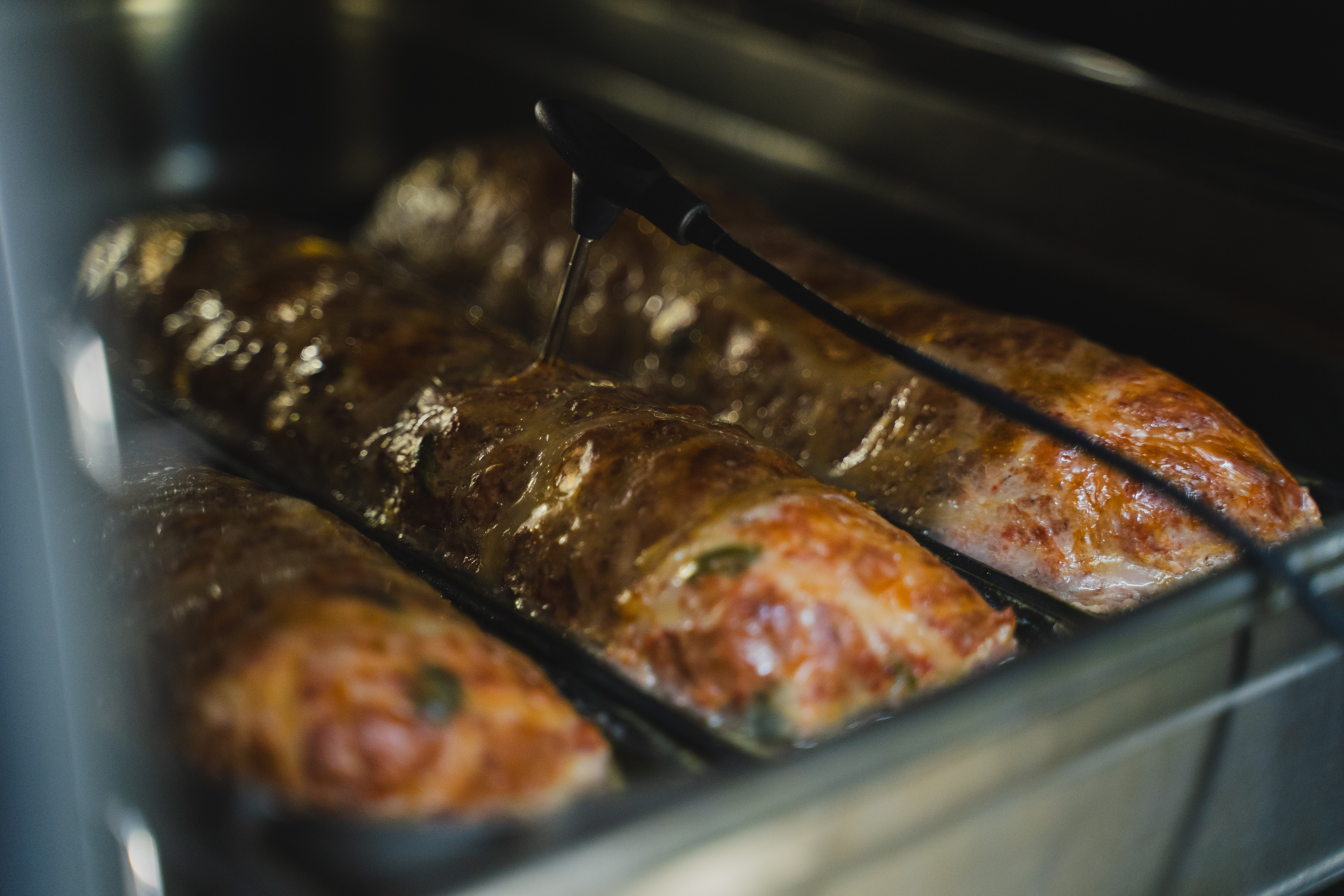 【レストランの味セット】シャルキュトリー (食肉加工品) 4品セット 豚肉 豚レバー ベーコン ハム ソーセージ 燻製 おつまみ 盛り合わせ お取り寄せ ギフト 北海道 せたな町 ふるさと納税