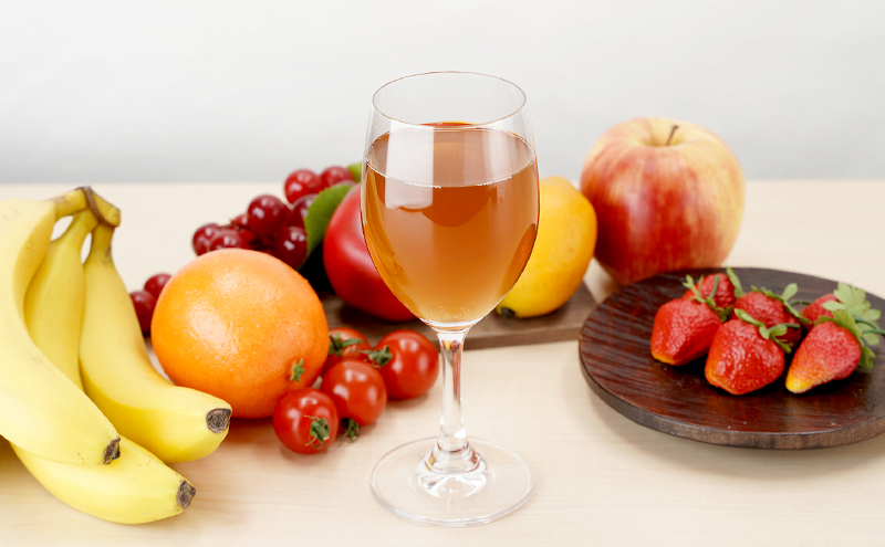 ふるさと納税 仁木町 北海道仁木産ぶどうジュース　ナイヤガラ　1L×6本[No.5613-0296] 北海道仁木産ぶどうジュース（品種：ナイヤガラ）：1000ml×6本 果汁