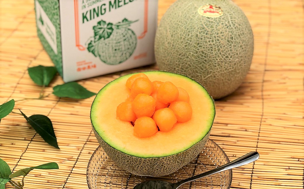 【先行予約】北海道産赤肉メロン3種定期便（1玉×3回）