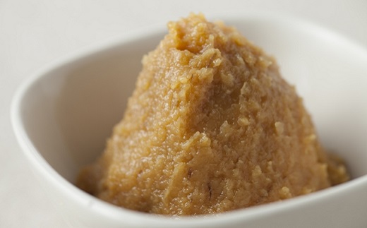 【北海道の大豆農家直送】手造り味噌800ｇ×4個