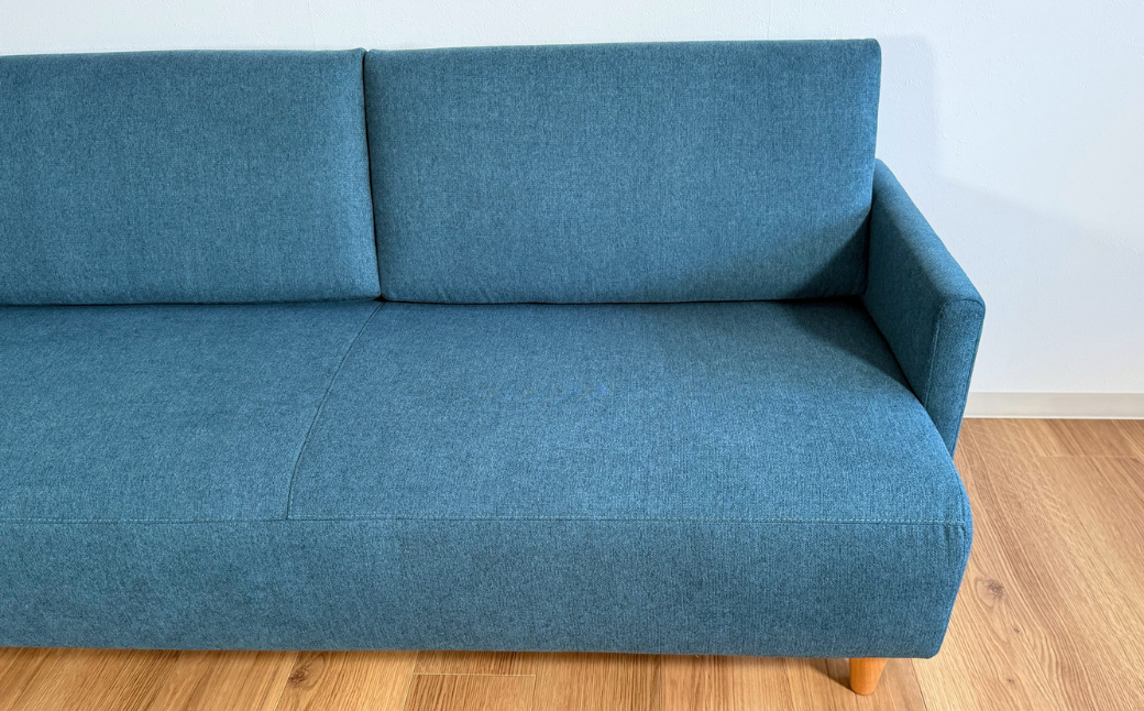 2人掛けソファー【張地100種類以上・木脚塗装色選択可】コンパクトデザイン（ジャンプ）