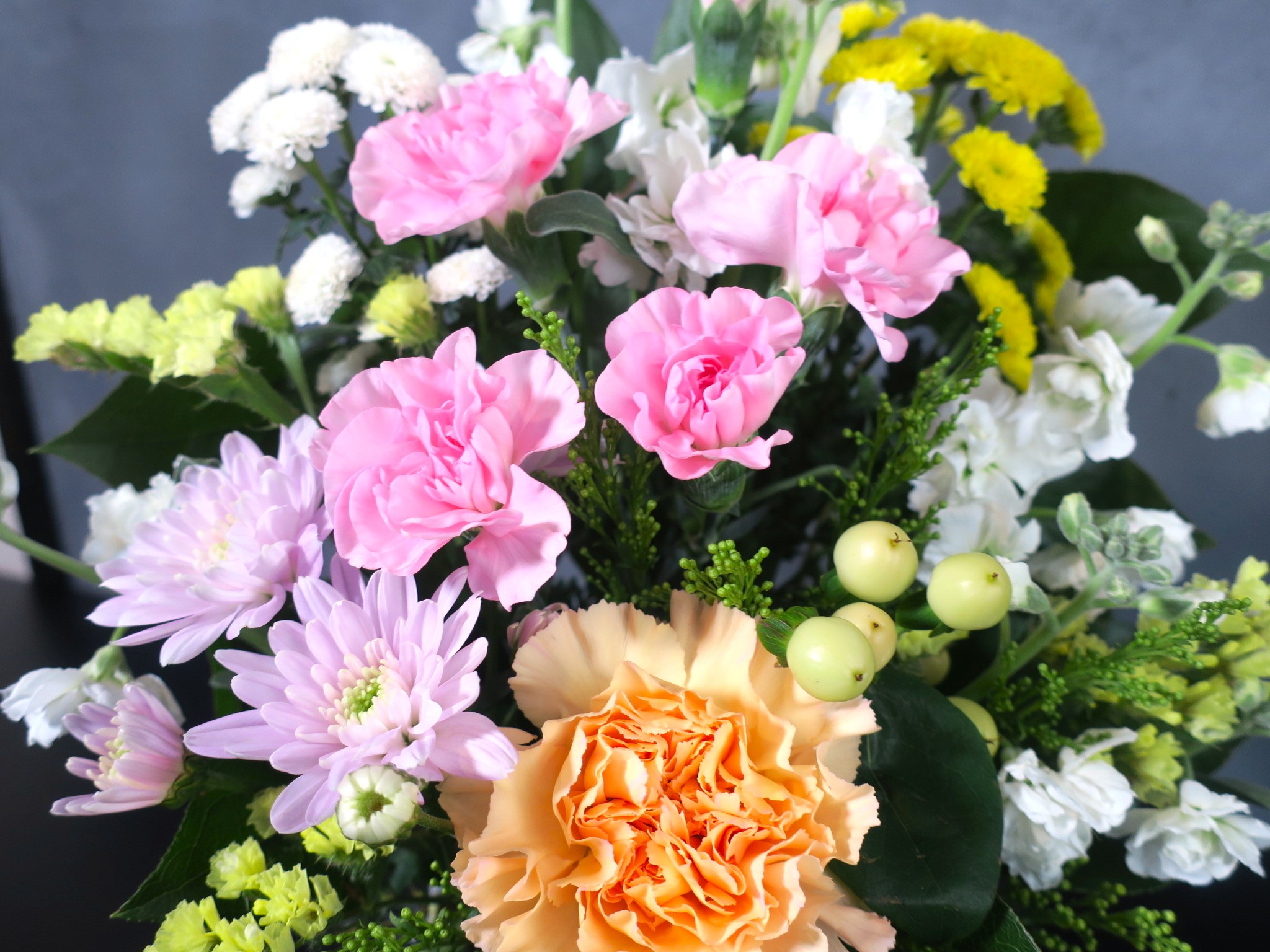 【お供え用アレンジフラワー12ヶ月定期便】「やすらぎの光」（小）ギフト対応可 供花 法事 命日