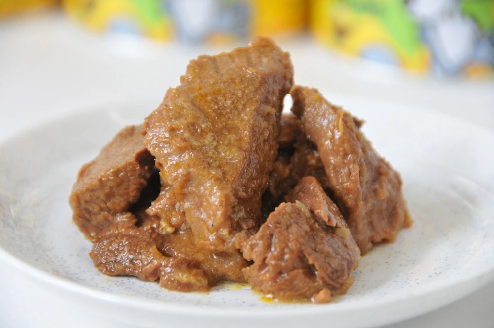 A021　エゾ鹿肉 もみじカレーとたけのこ味噌煮缶詰 6缶セット 山恵 北海道 ロース もも肉 使用 高たんぱく 低脂肪 山恵 鹿肉 ジビエ