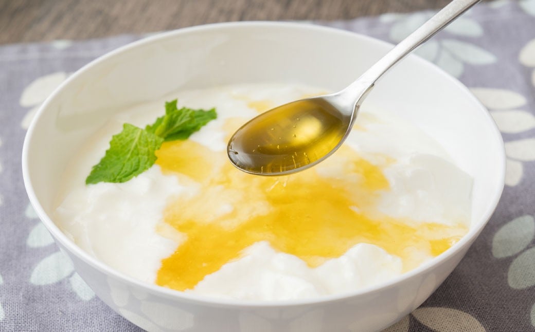 A201 はちみつ アカシア 630g 北海道 鷹栖町 高透明度 はちみつの女王 山路 みつばち ハチミツ 蜂蜜 ハチ蜜 ハチミツ 蜂蜜 はちみつ