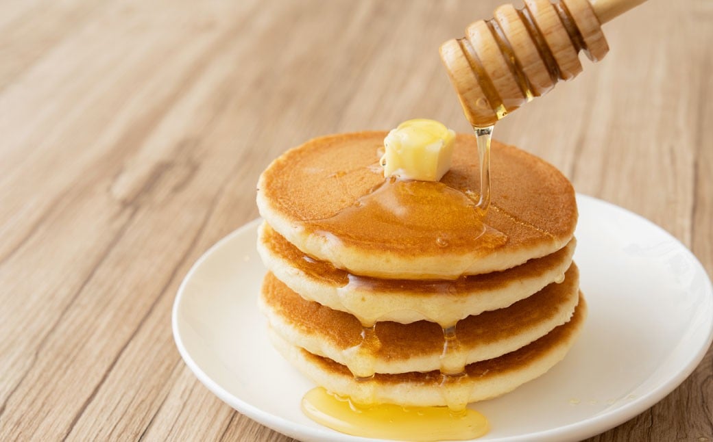 A269 はちみつ 春百花 630ｇ 蜂蜜 国産 日本産 北海道産 みつばち工房 山路 鷹栖町 ハチミツ 蜂蜜 ハチ蜜 はちみつ