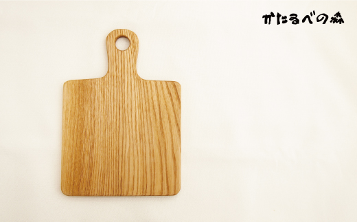 ＜思いやり型返礼品＞A5サイズ カッティングボード（持ち手付き）【S-017】