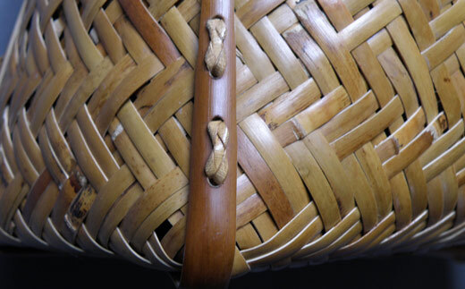 北の竹工房　千島笹燻煙網代バッグ