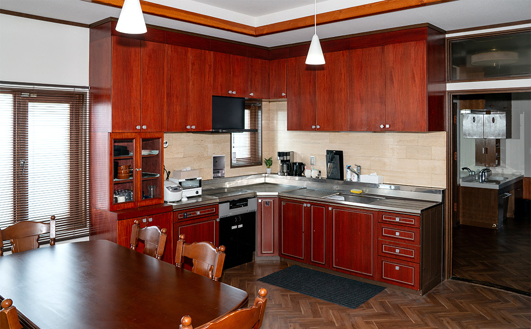 億超え邸宅 「民泊 Goldrich」 1棟貸し券