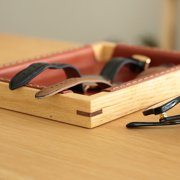 〈luonto〉レザートレイ カラー：ネイビー